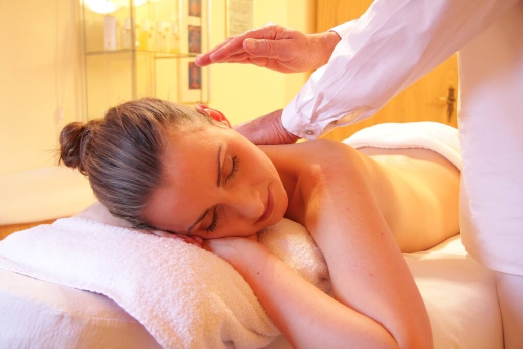 Curabitur id mauris id enim Woman Leg Relax Muscle Mouth Chest 982409 Pxhere.com 1024x683